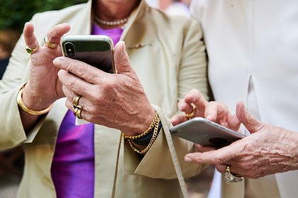За пользователями iPhone шпионили через уведомления