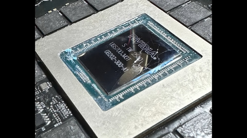 GPU видеокарты за $5090 буквально лопнул от экстремального разгона — MSI RTX 5090 Lightning Z не пережила эксперимент