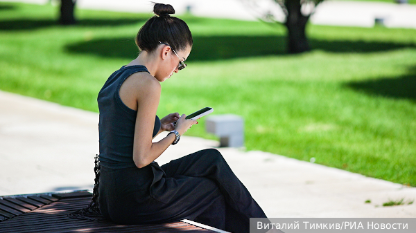 Глава Минцифры Шадаев объяснил детали закона о штрафах за поиск экстремистских материалов