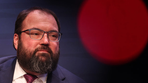 Шадаев предложил ограничивать зарубежные облака при наличии российских аналогов