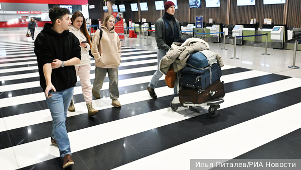 «Аэрофлот» временно перешел на ручную регистрацию пассажиров и багажа