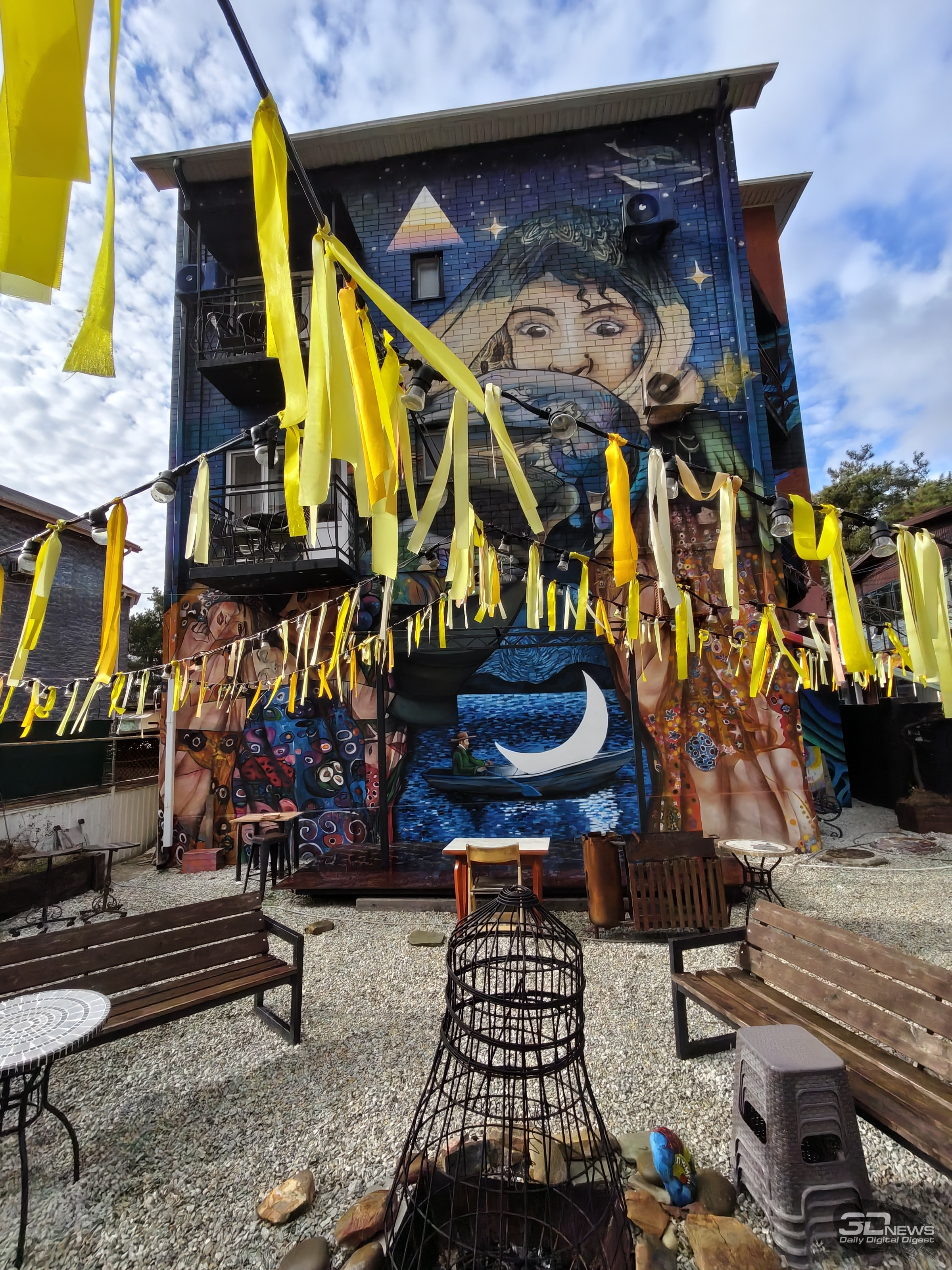 Обзор смартфона vivo X300 FE: маленький принц