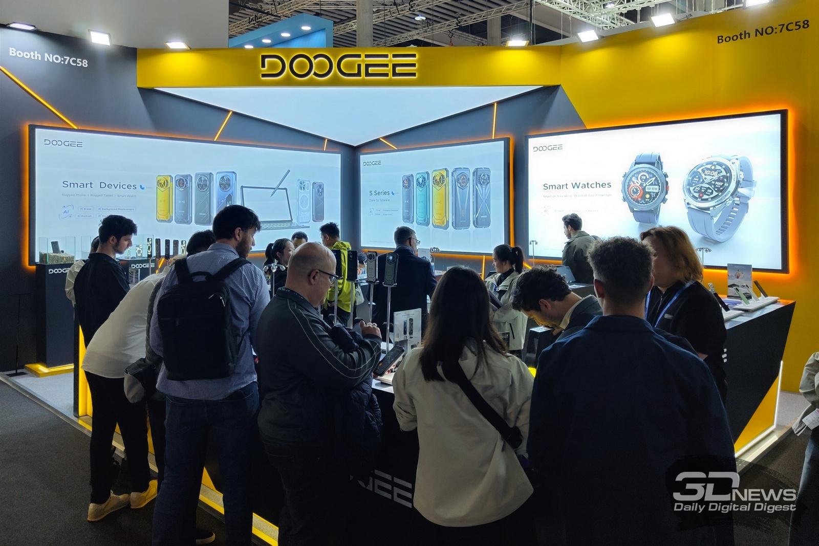 Doogee представит на MWC 2026 носимые устройства, защищённые смартфоны и Visible AI
