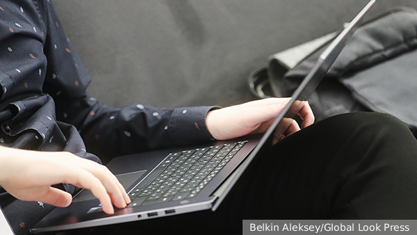 Депутат Матвейчев анонсировал законопроект об обязательной маркировке использующих нейросети устройств