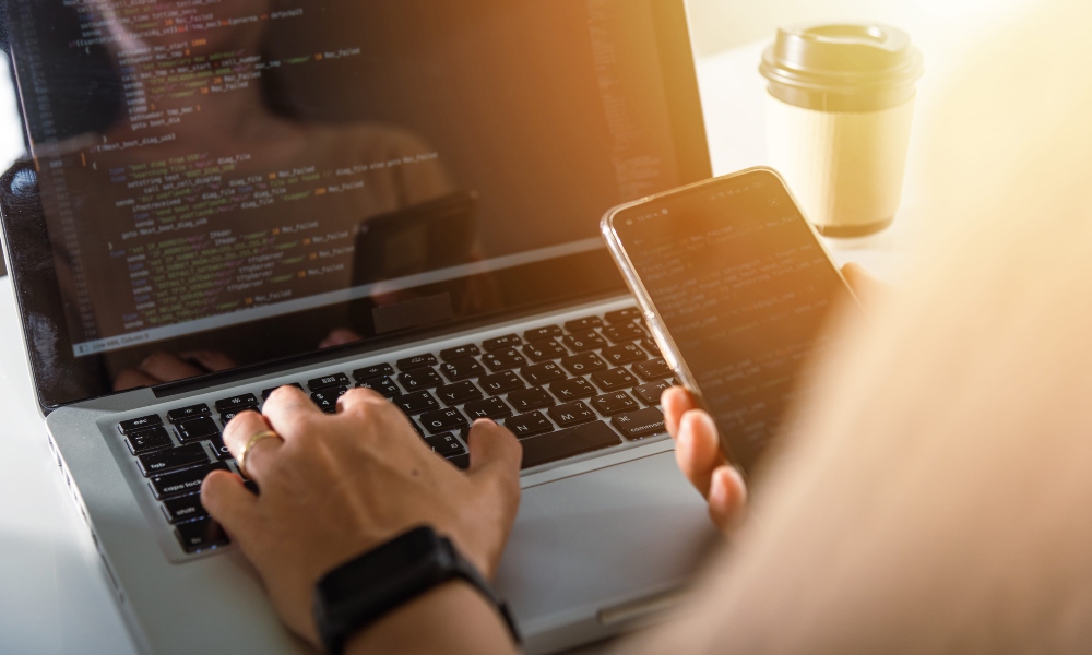 В Т1 идет массовое сокращение высокооплачиваемых специалистов