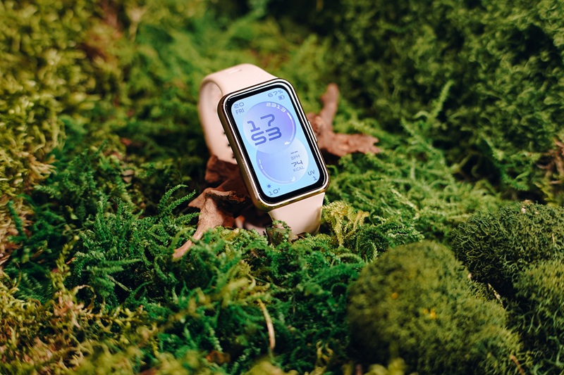 В России начались продажи фитнес-браслетов Huawei Band 11 и 11 Pro, а также смарт-часов Huawei Watch Ultimate 2 в новом цвете