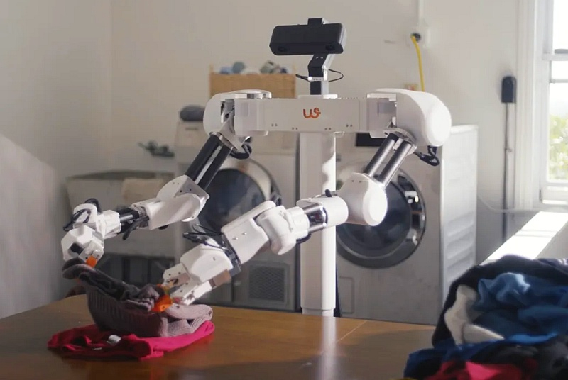 Для самых ленивых: выпущен робот для складывания белья после стирки за $7999